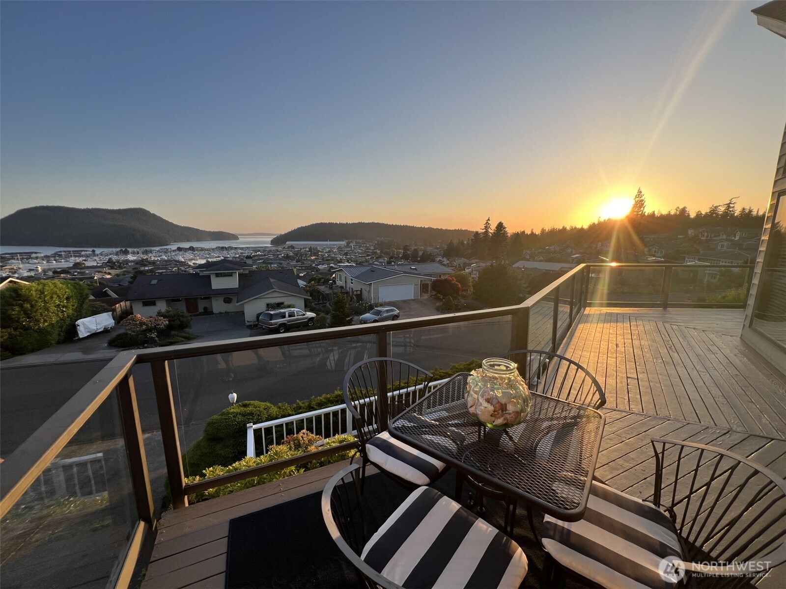 1807 Bradley Drive Property Photo 1