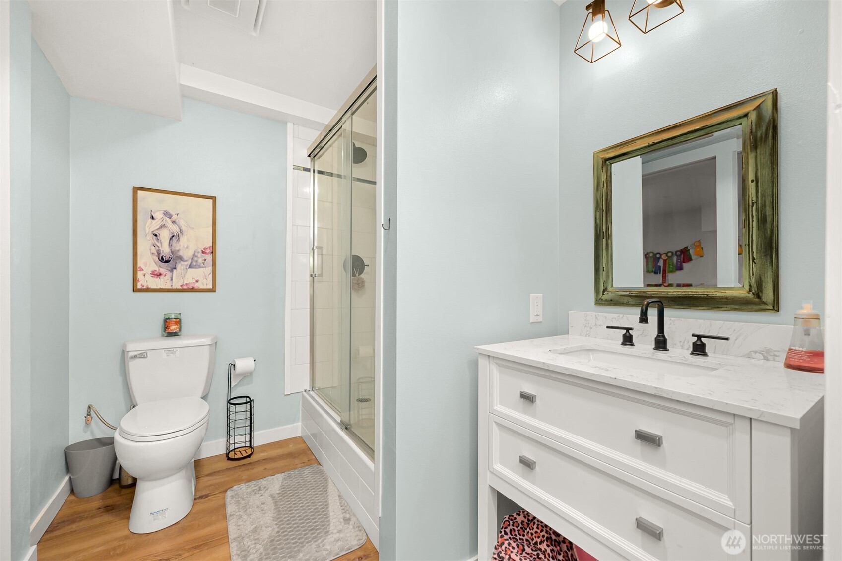 2046 E Smith Road Property Photo 29