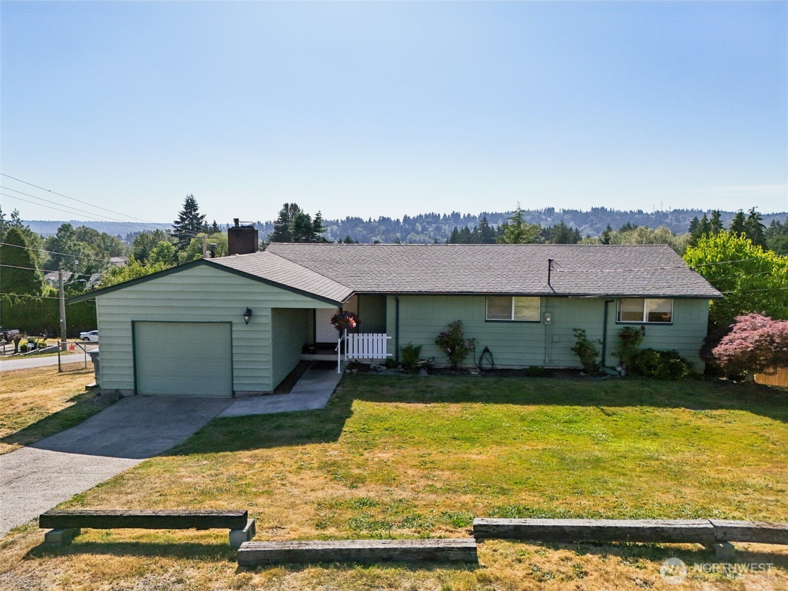 411 15th Avenue Property Photo 1