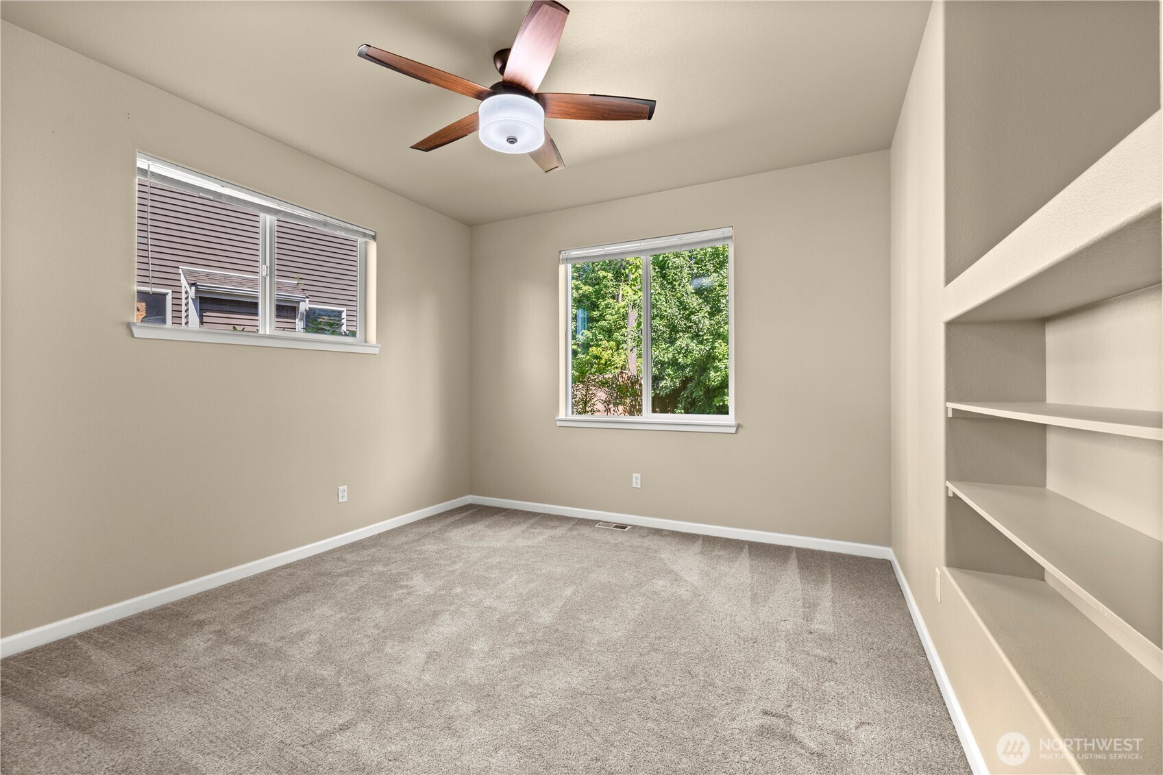 2519 Chateau Drive Property Photo 14