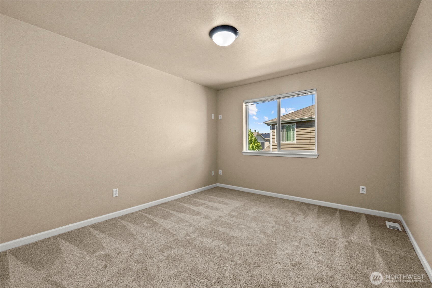2519 Chateau Drive Property Photo 27