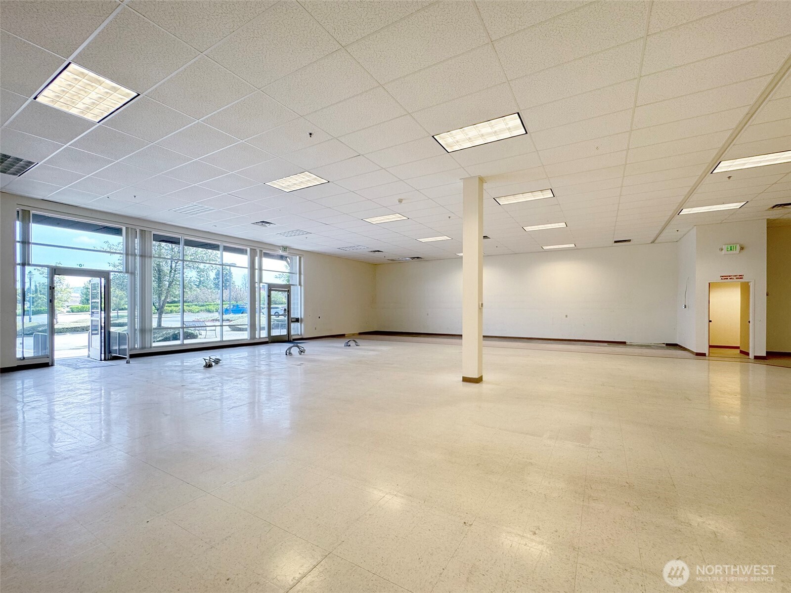 1400 W Washington Street 105 Property Photo 10