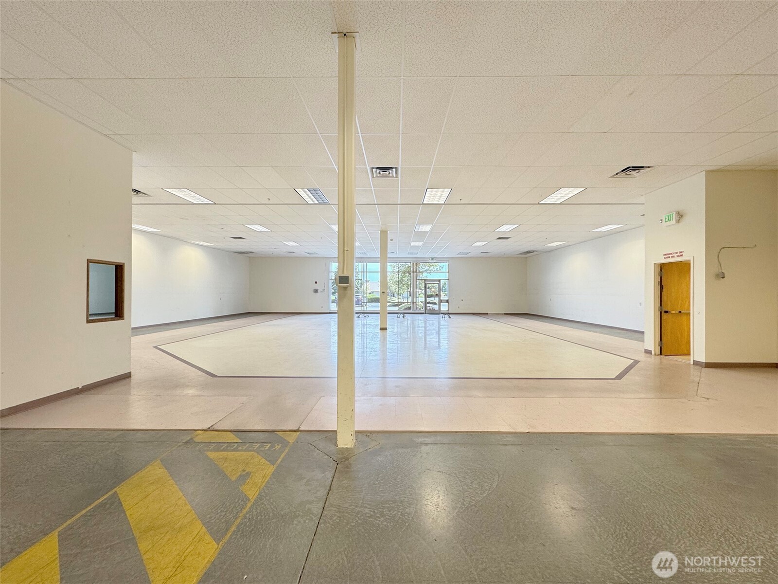 1400 W Washington Street 105 Property Photo 11