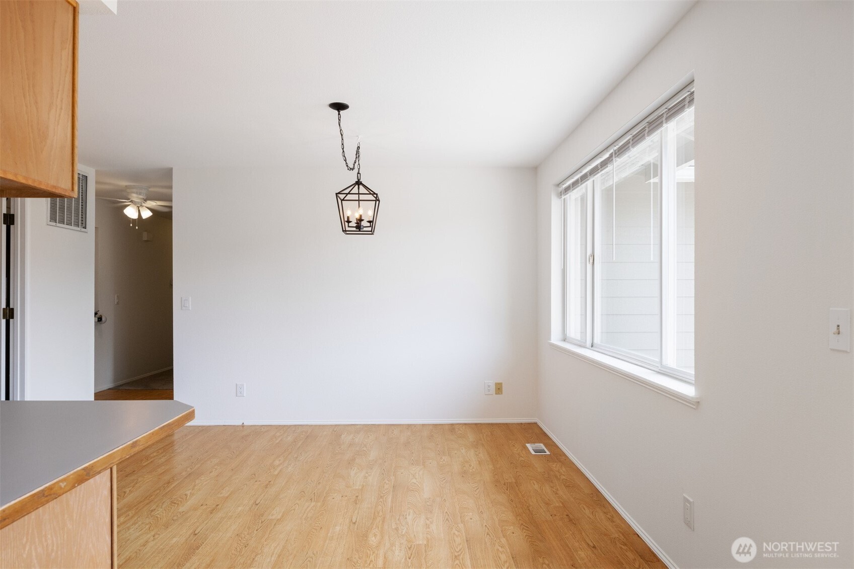 805 Cultus Mountain Drive Property Photo 10