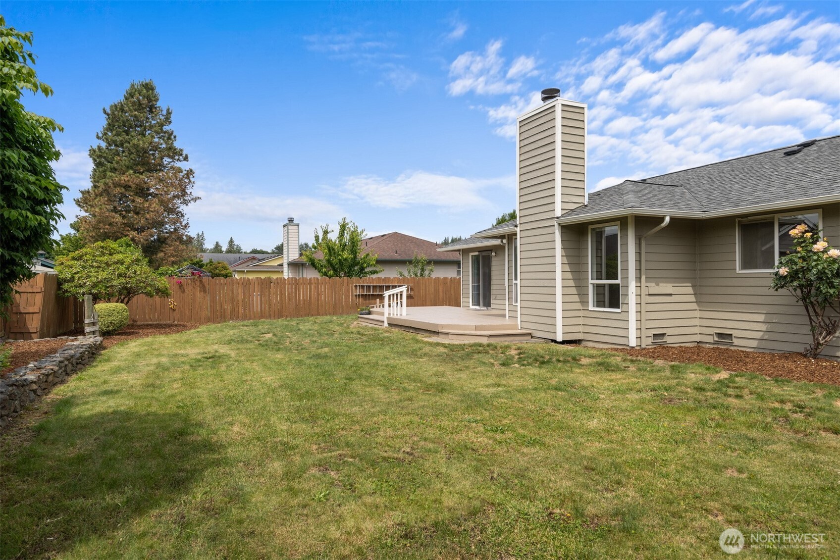 805 Cultus Mountain Drive Property Photo 26
