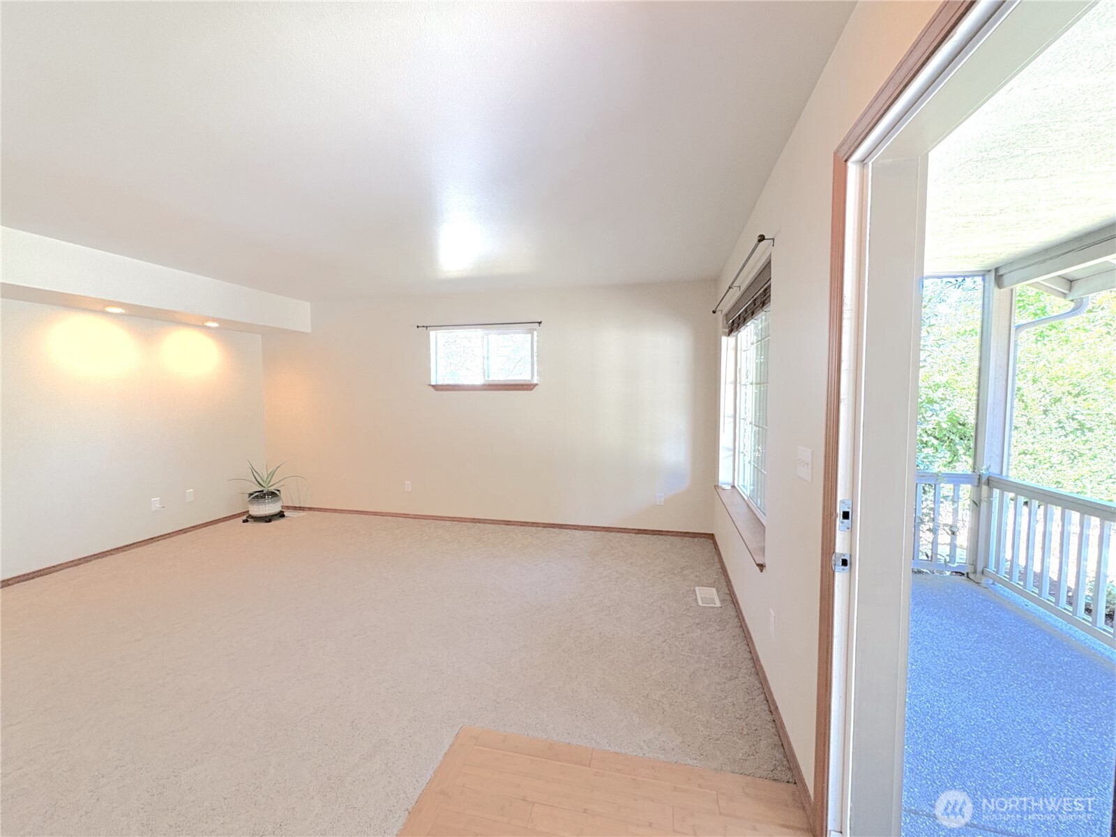 5223 Yearley Drive Property Photo 9
