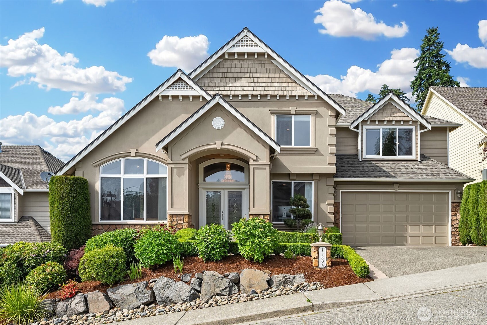 13804 Se 76th Place Property Photo 1