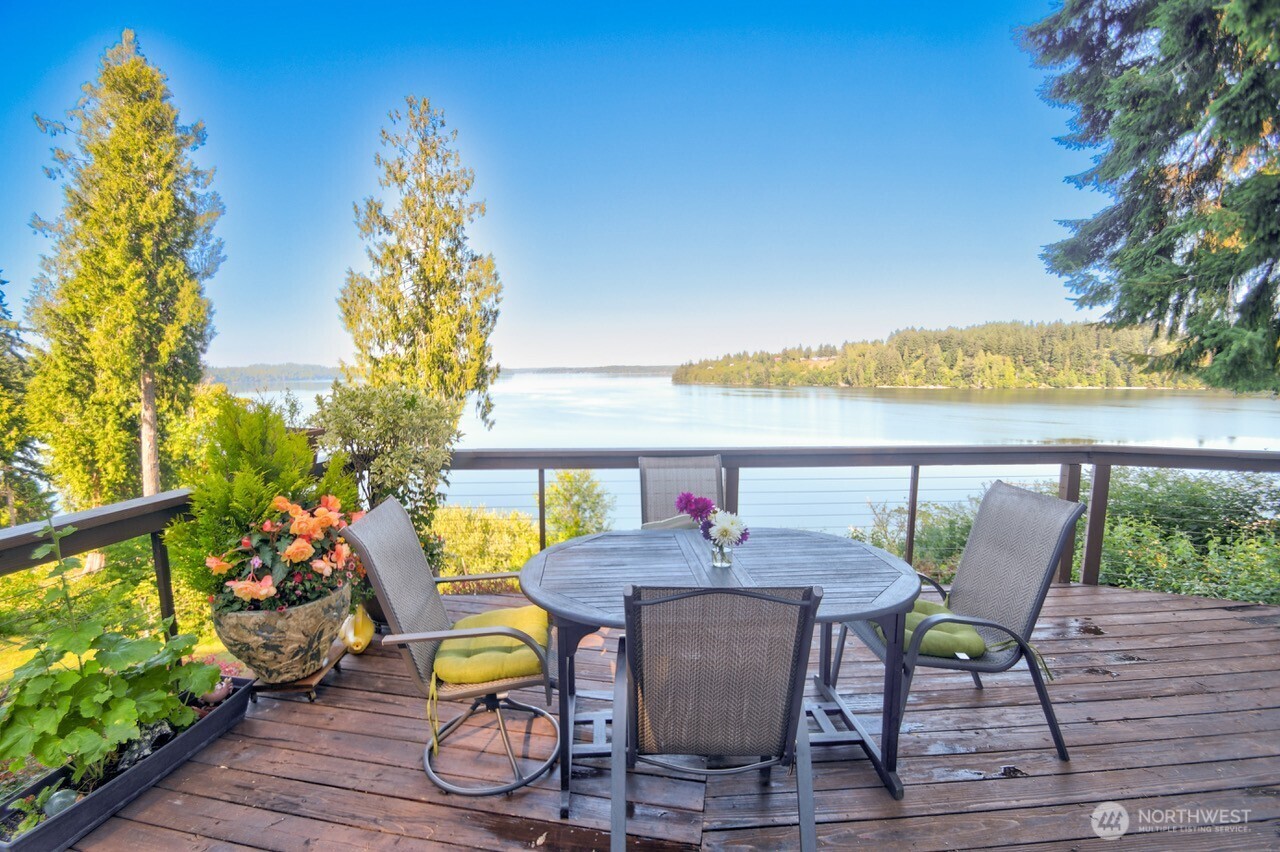 551 Se Kamilche Shores Road Property Photo 4