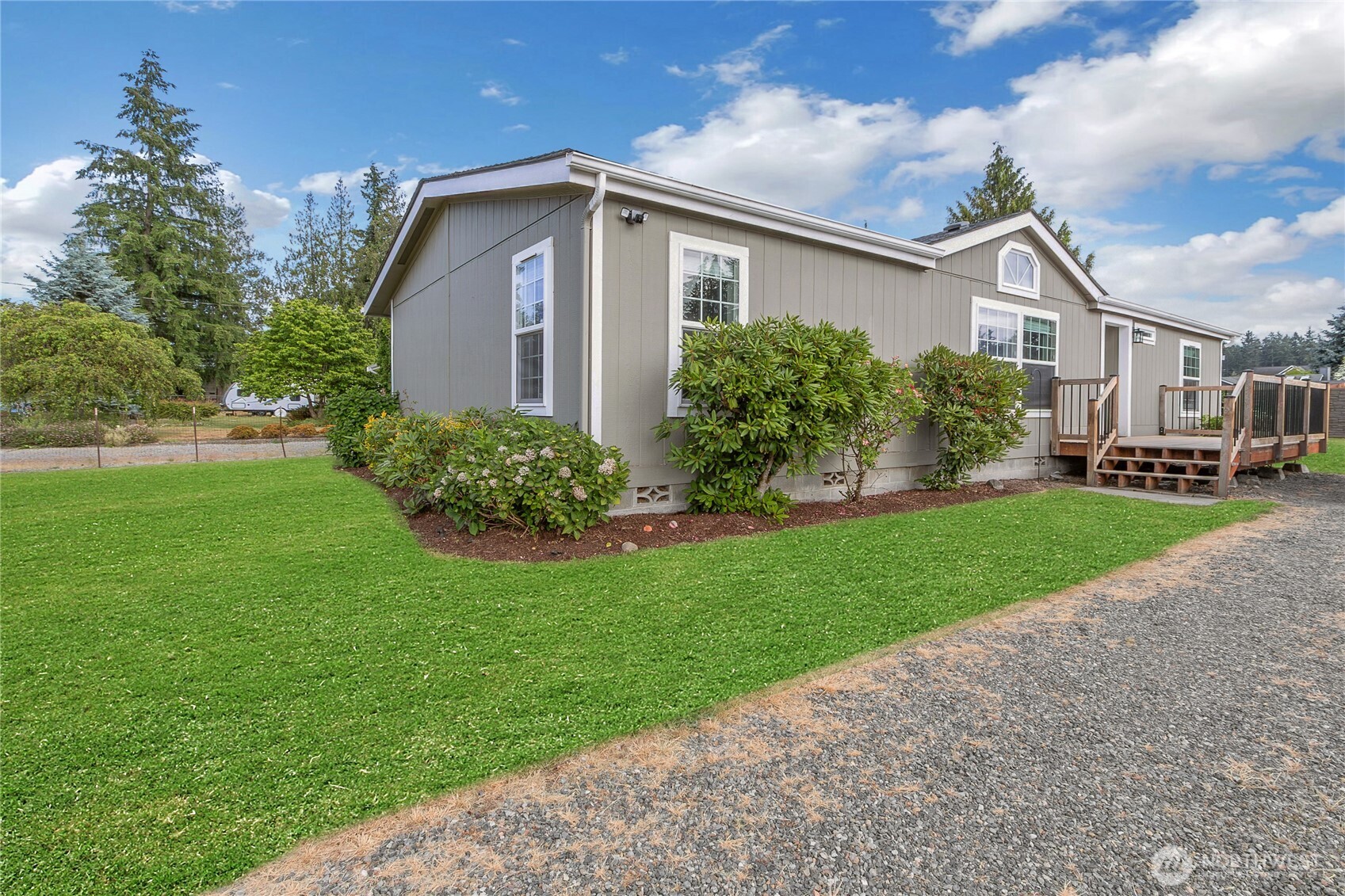 20301 69th Street Property Photo 4