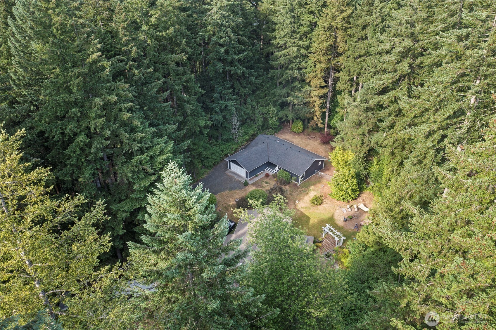 13719 Pinehurst Lane Property Photo 1