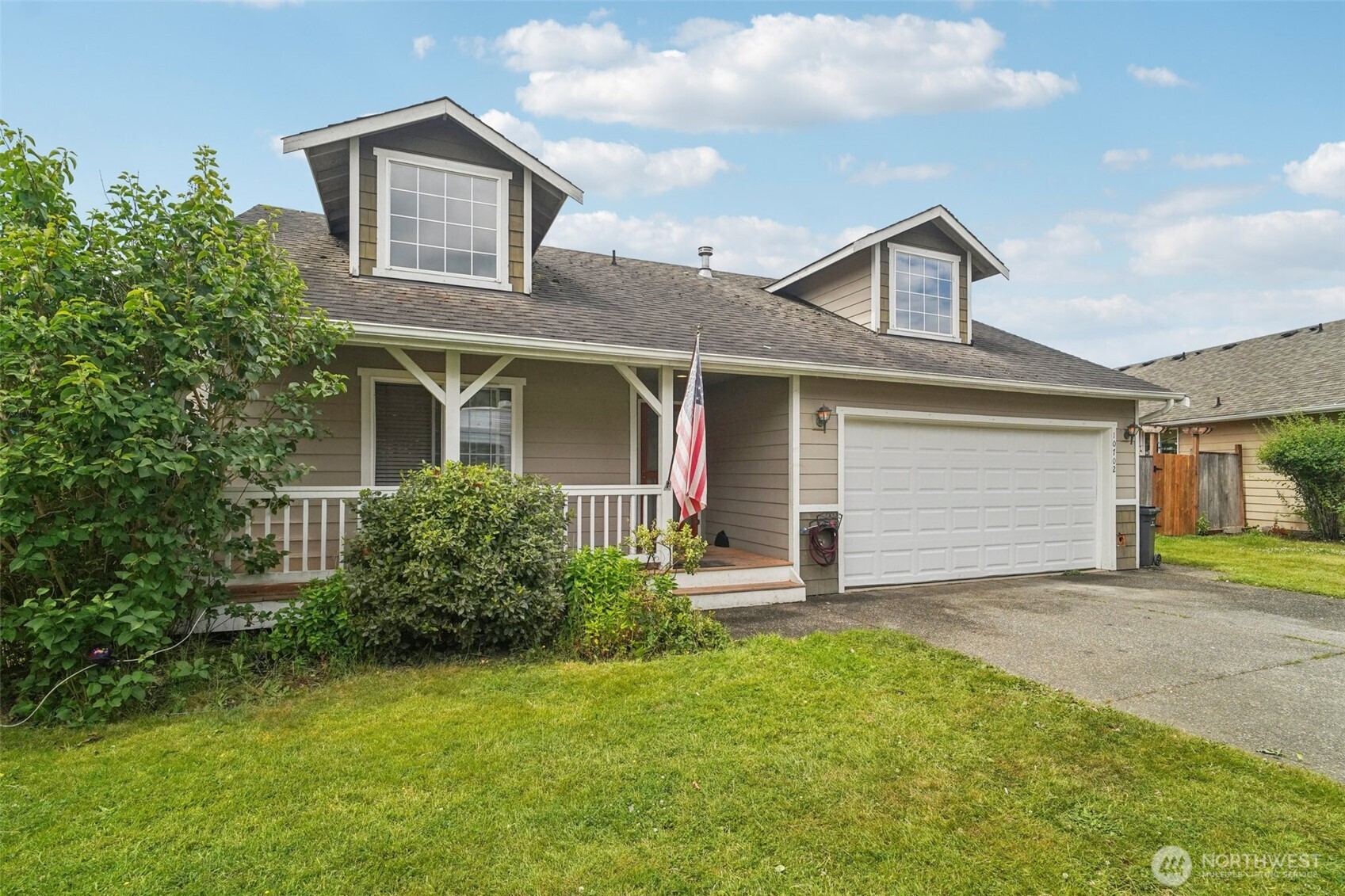10702 59th Avenue Property Photo 1