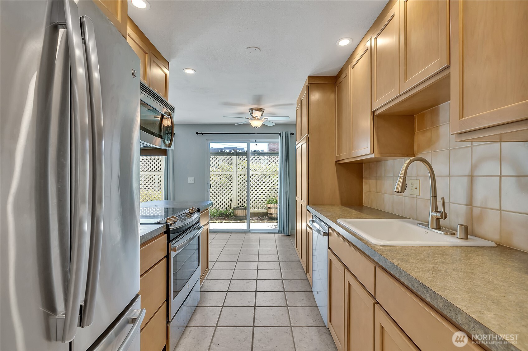 762 Hayes Street 17 Property Photo 6