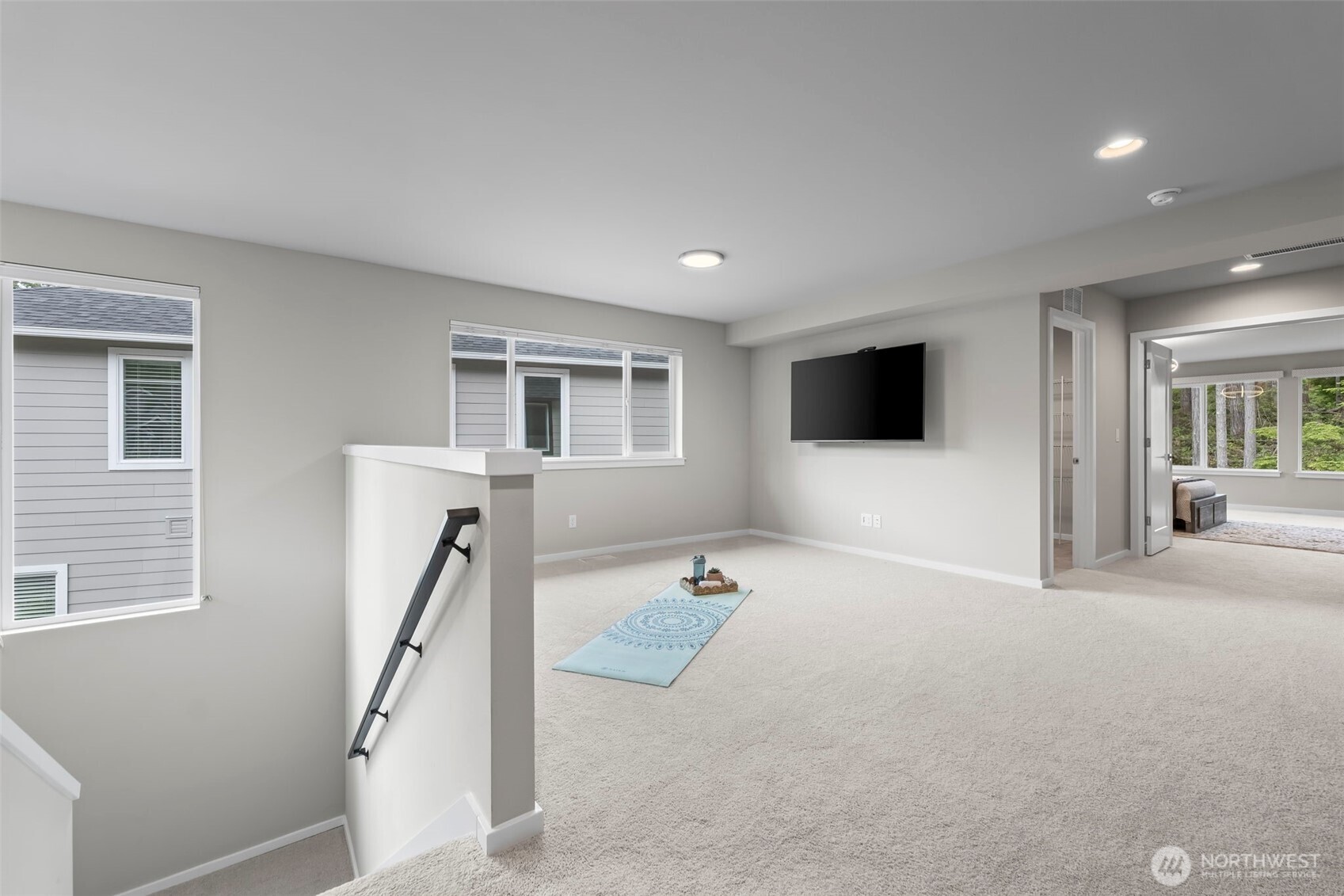 4828 Amherst Way Property Photo 18