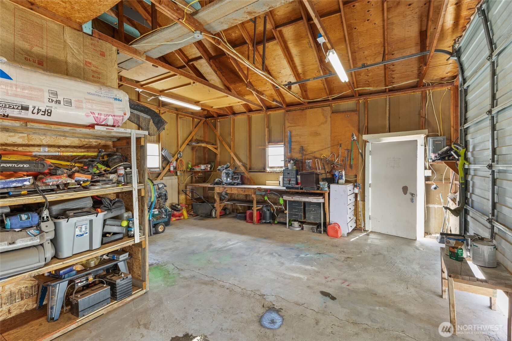 863 N Vista Drive Property Photo 30