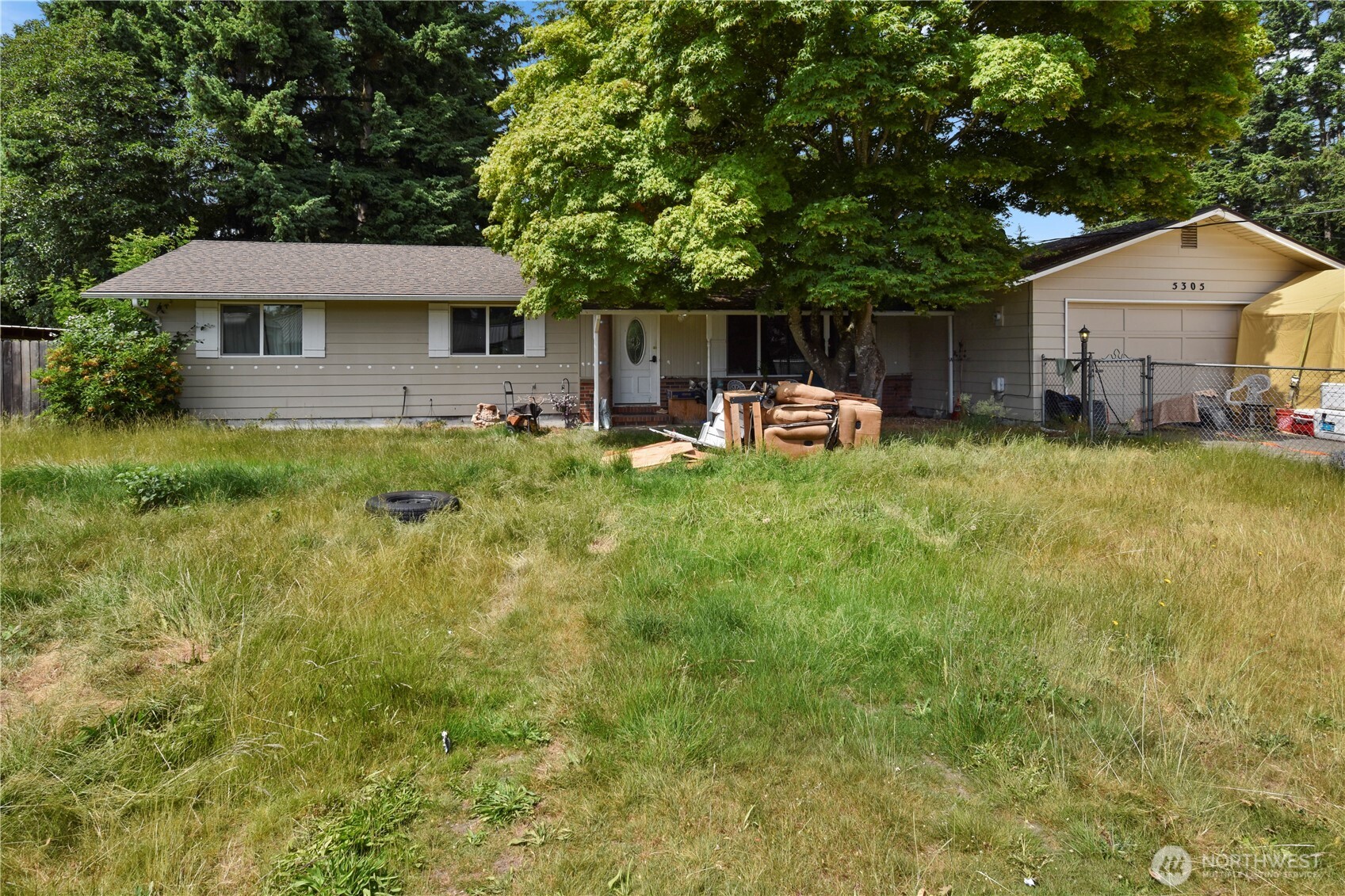 5305 121st Street Property Photo 1