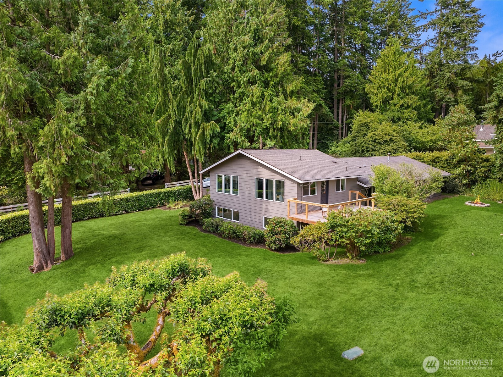 10376 Ne Winthers Road Property Photo 6