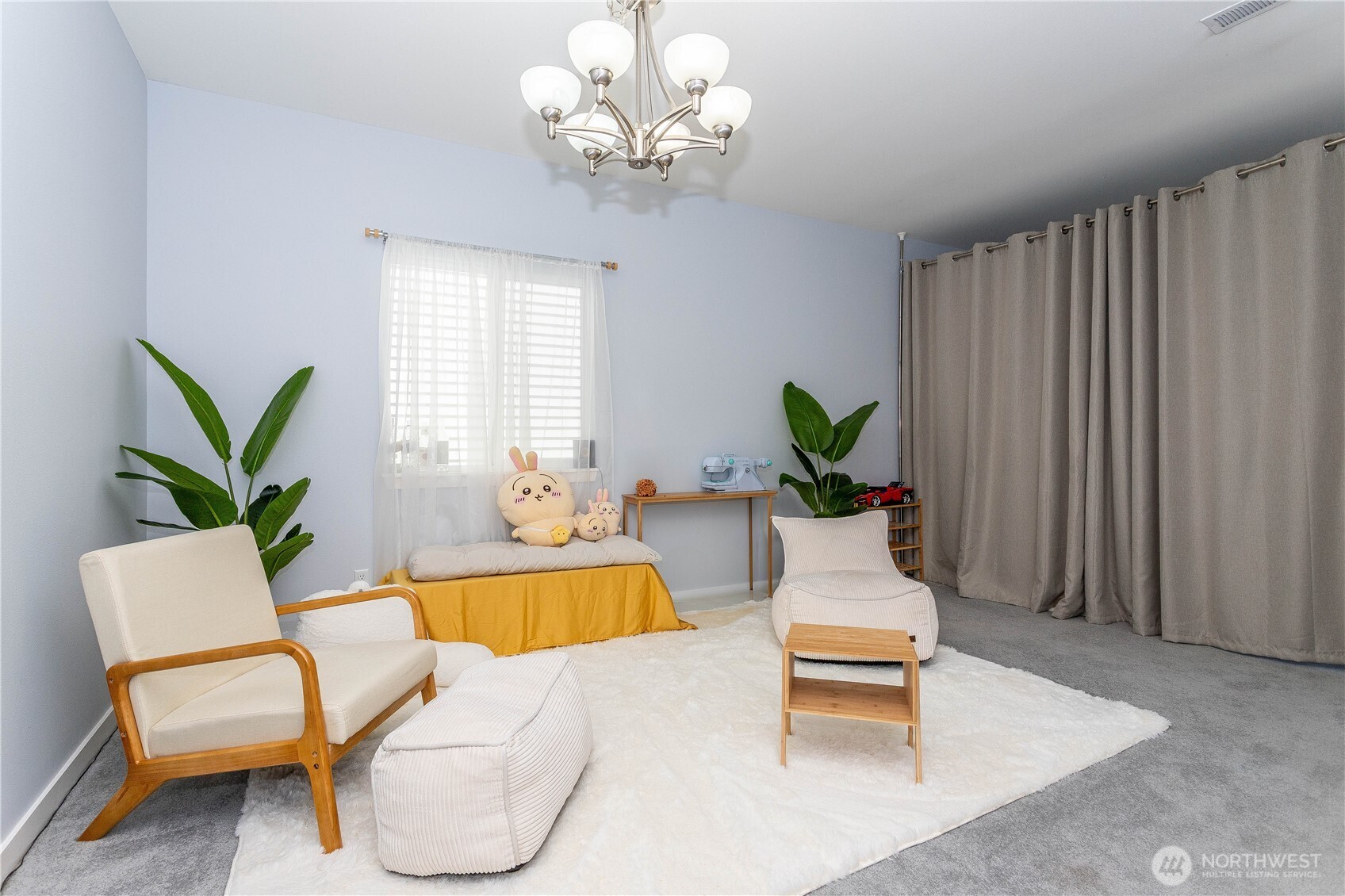 1219 142nd Street Property Photo 4