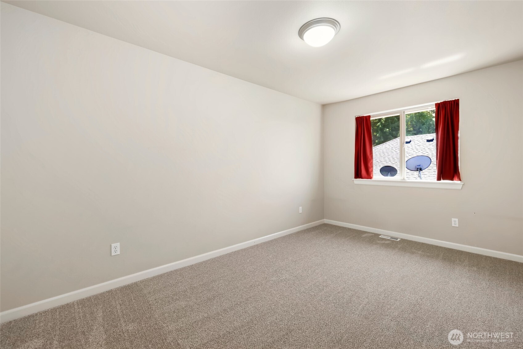 10316 177th Avenue Property Photo 25
