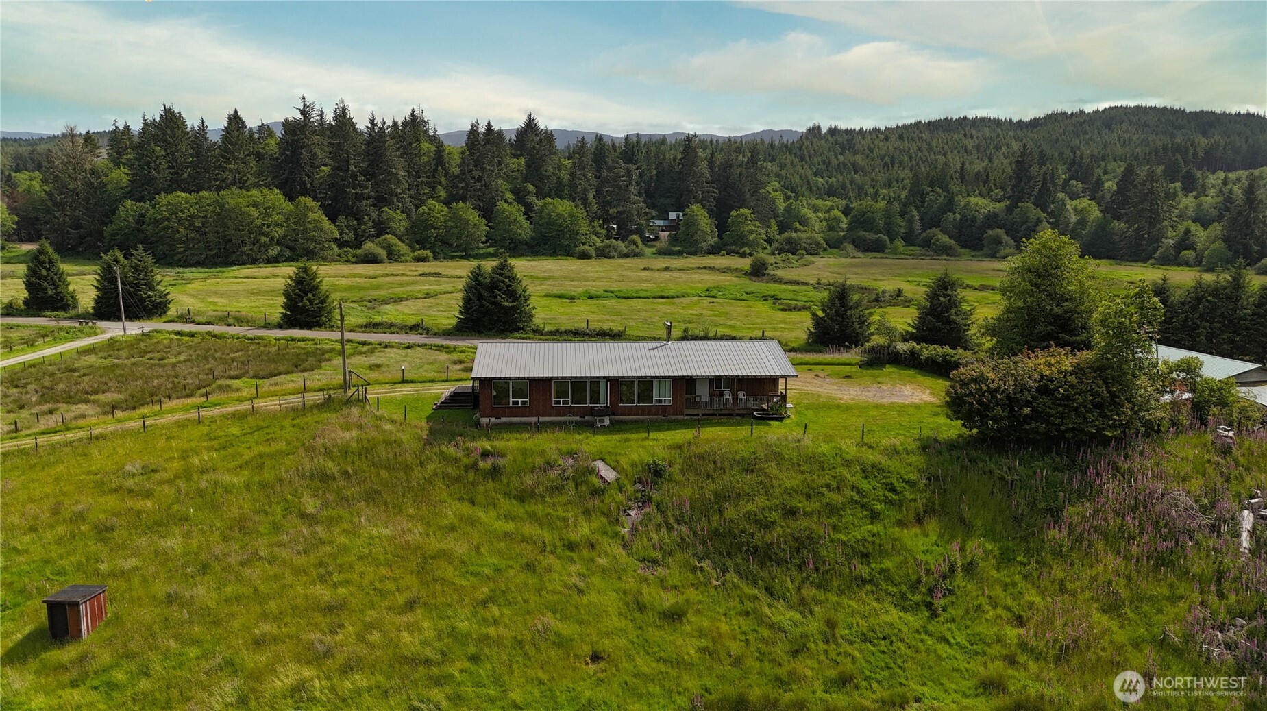 752 Parpala Property Photo 1