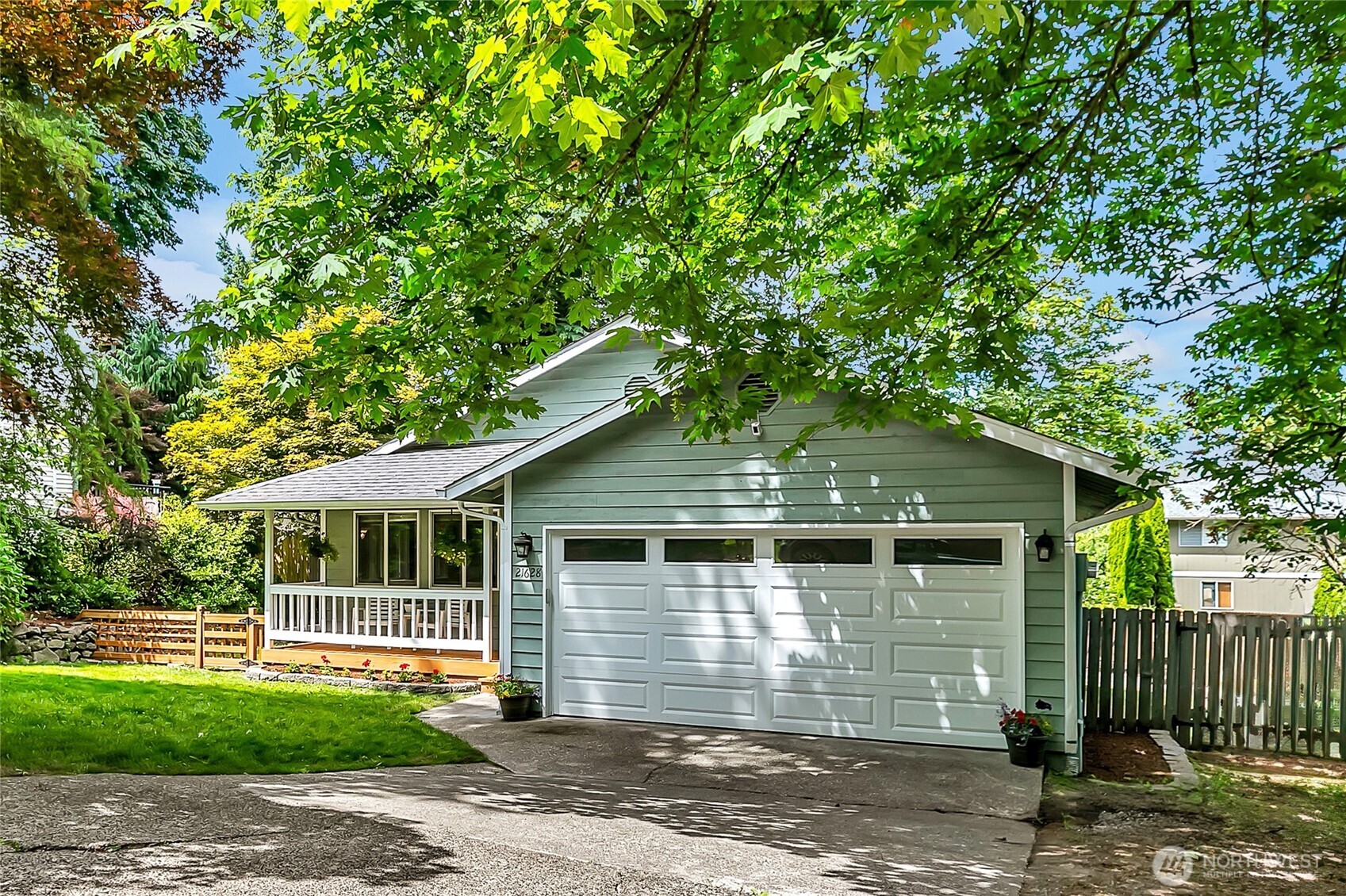 21628 SE 271st Street Property Photo 1