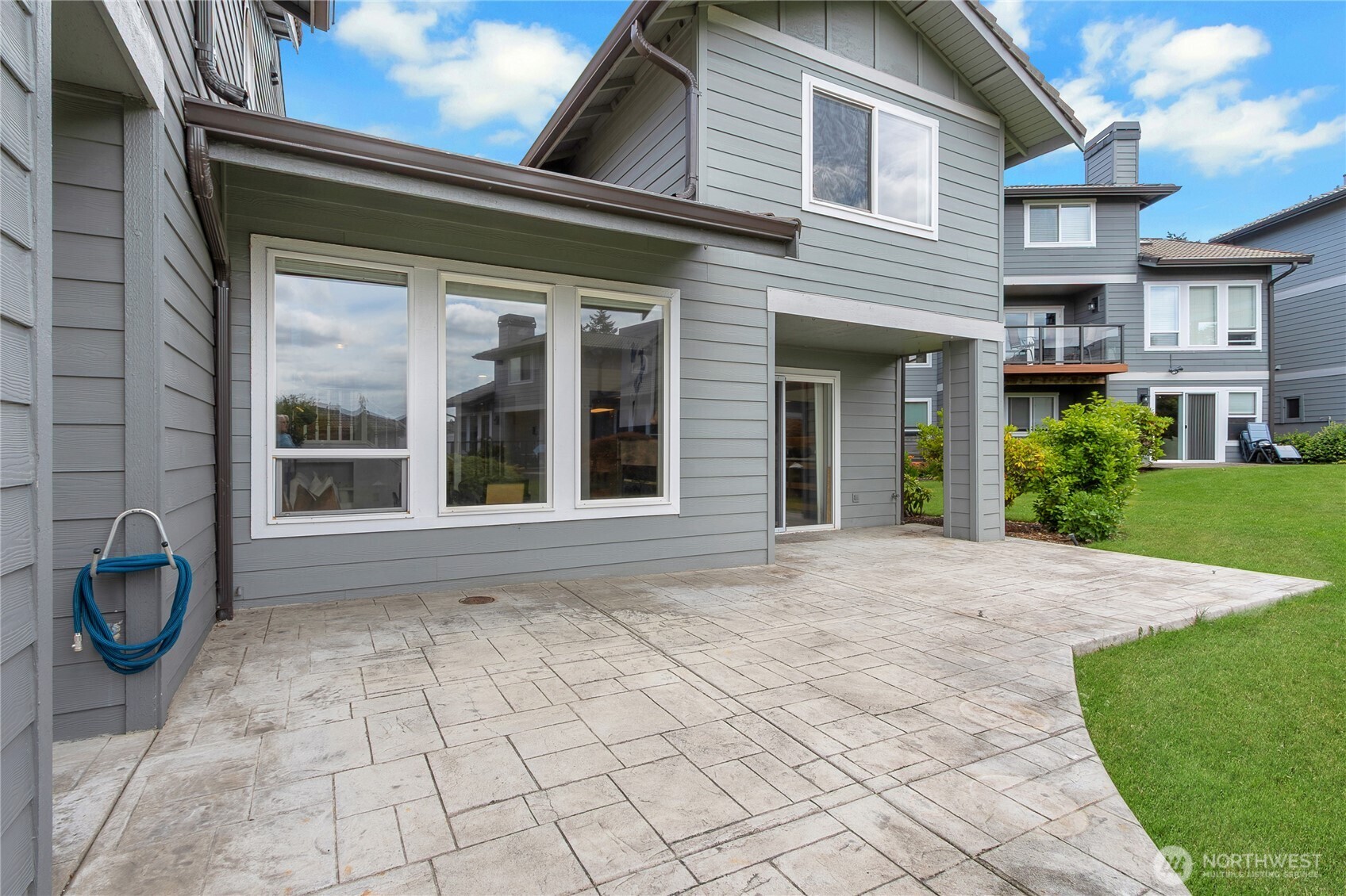 7314 Steilacoom Boulevard Property Photo 4