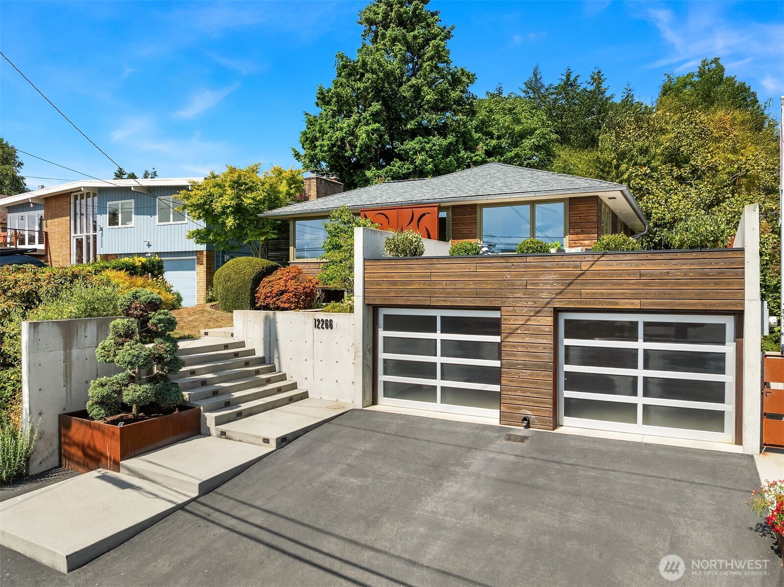 12266 Shorewood Drive Property Photo 1