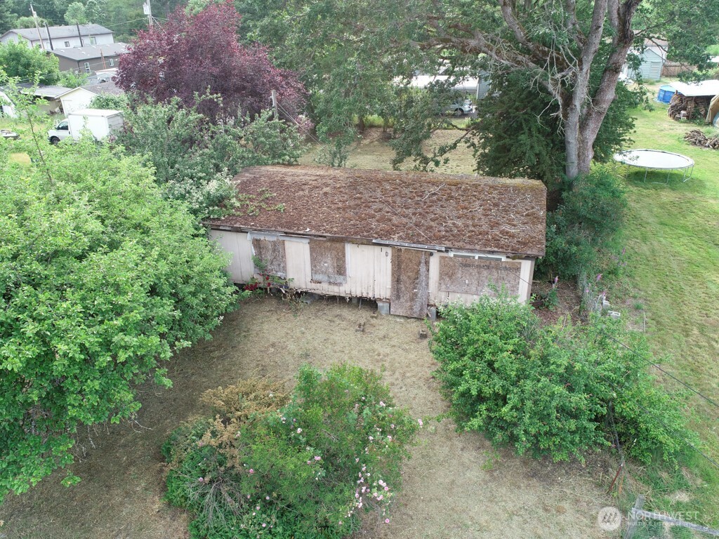 312 2nd Street Property Photo 5