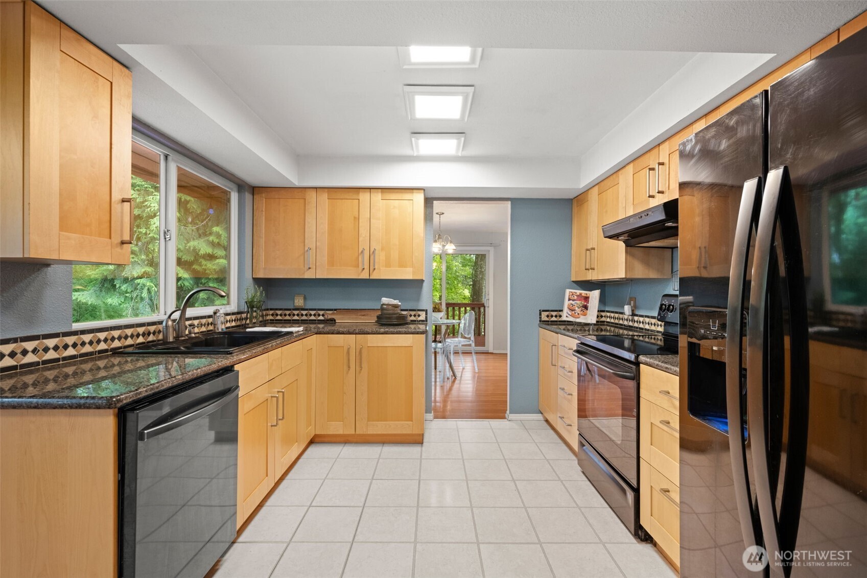 5159 Country Club Way Property Photo 11