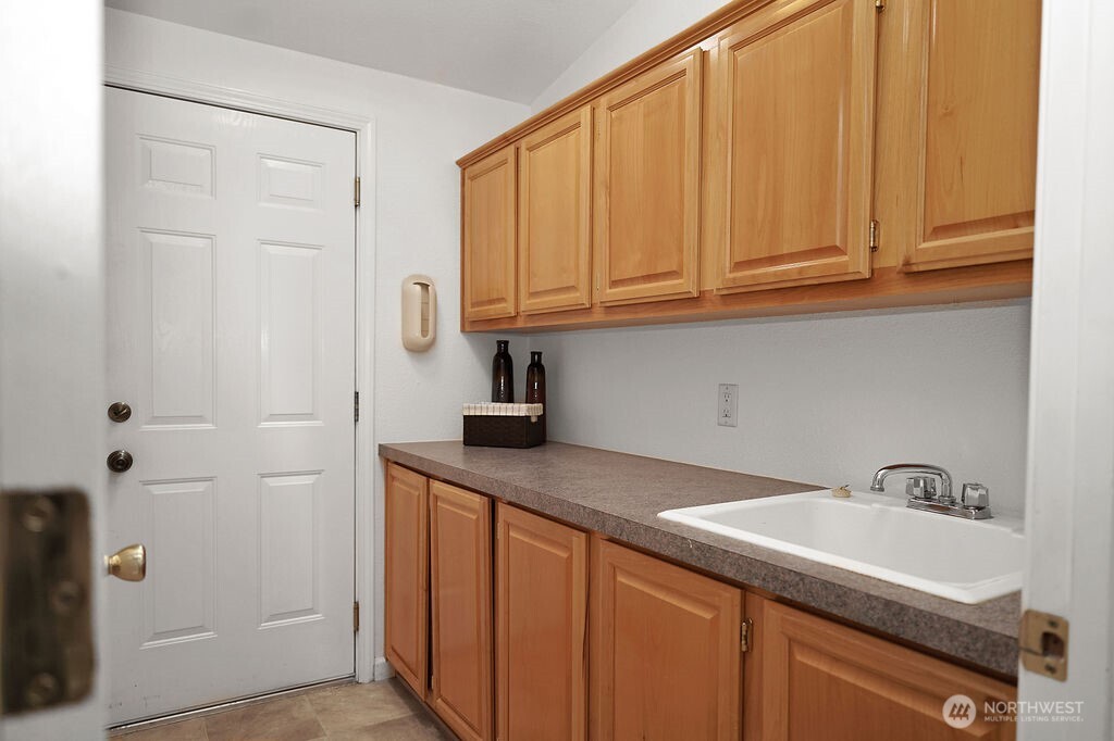 24027 222nd Place 88 Property Photo 21