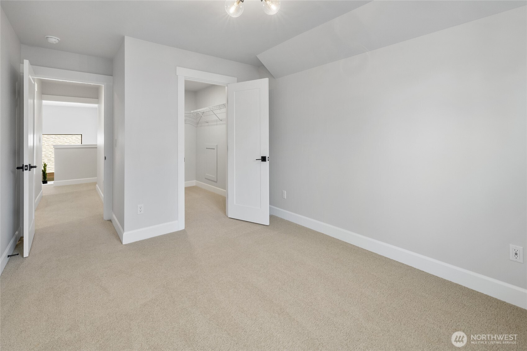 81 Plateau Loop Property Photo 33