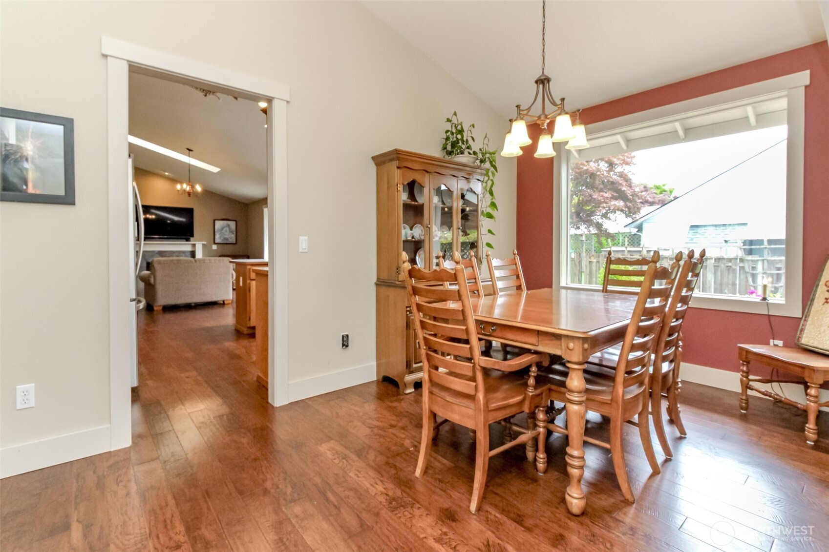 5117 77th Street Property Photo 18