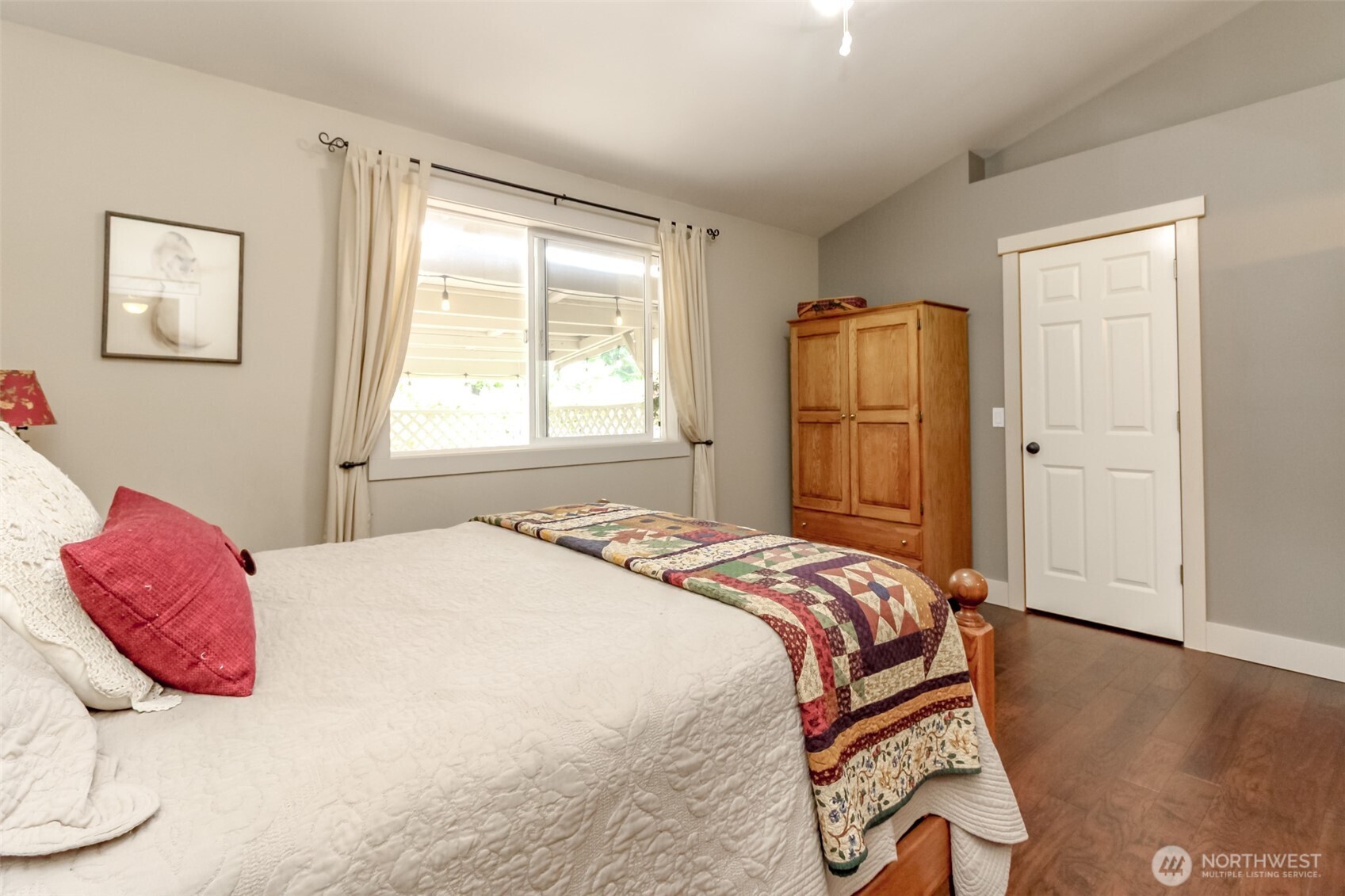 5117 77th Street Property Photo 19