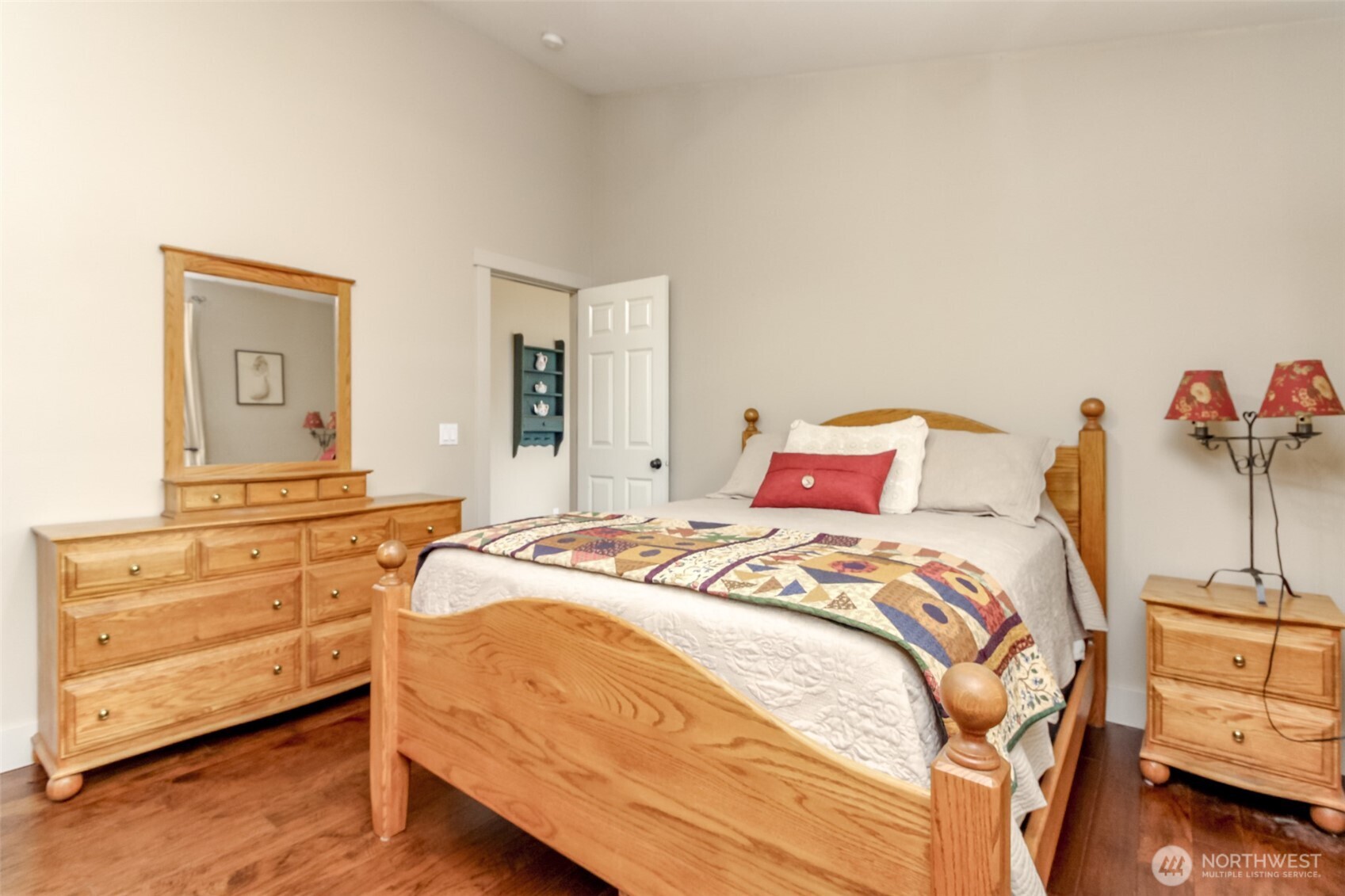 5117 77th Street Property Photo 20
