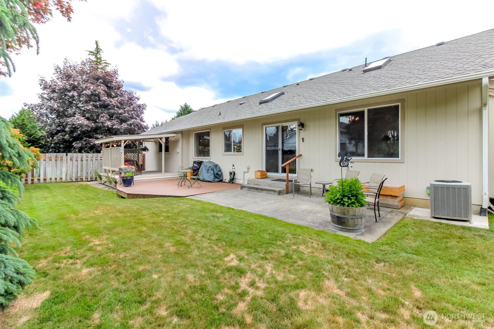 5117 77th Street Property Photo 28