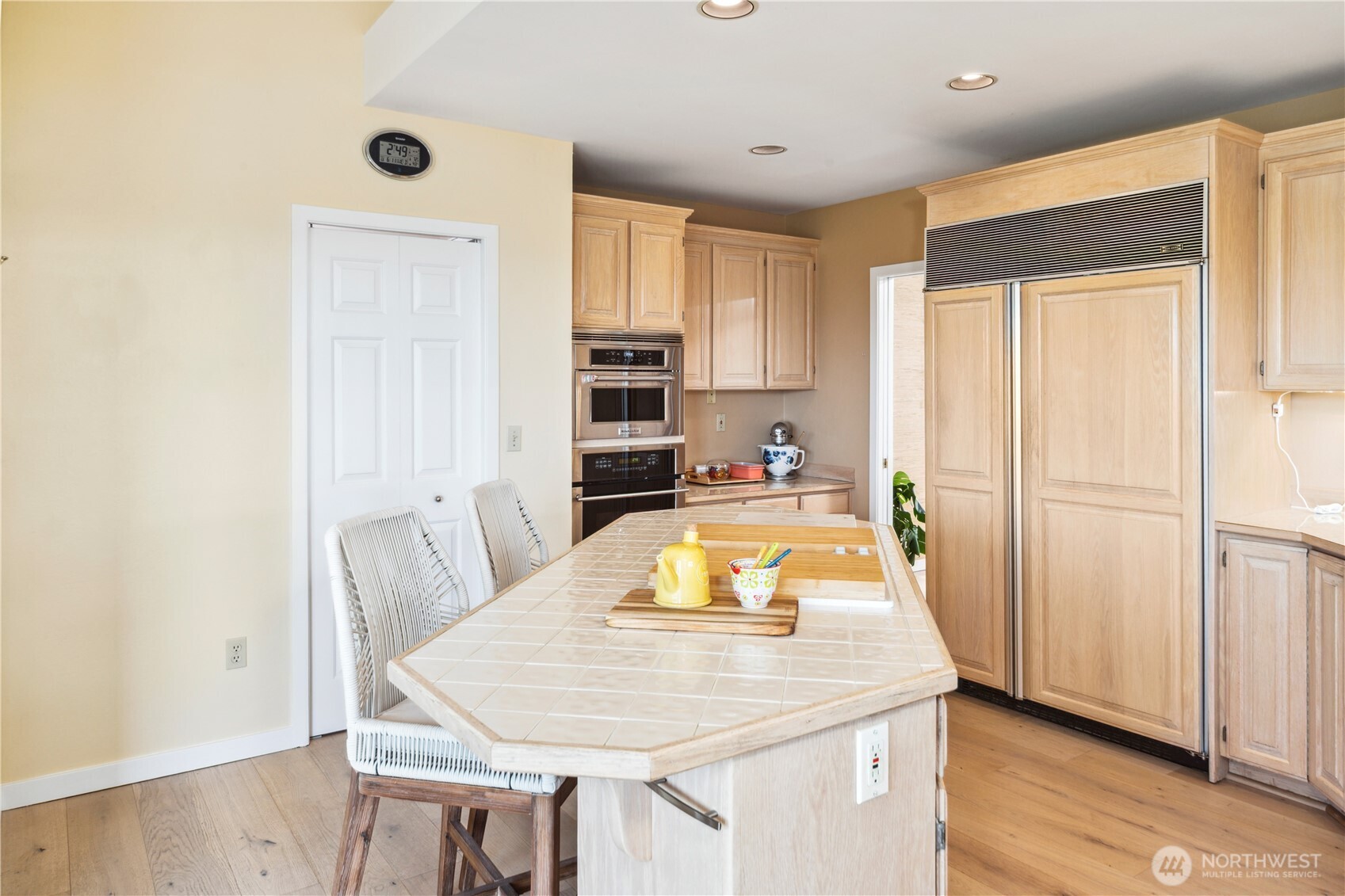 95 Martingale Place Property Photo 21