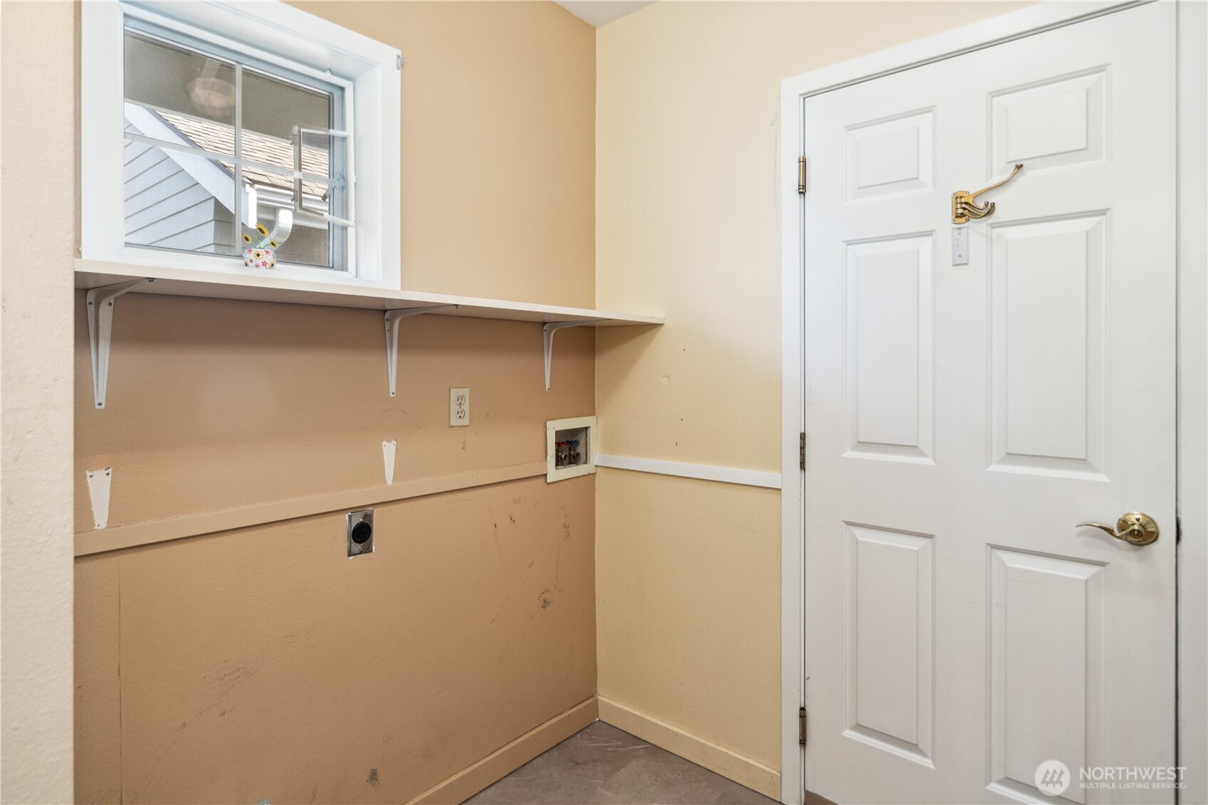 95 Martingale Place Property Photo 23