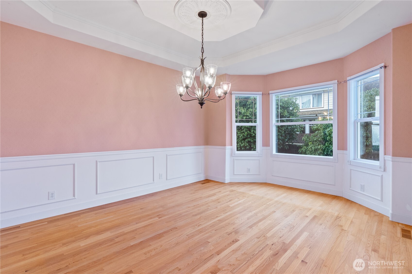 404 W Marcy Avenue Property Photo 12