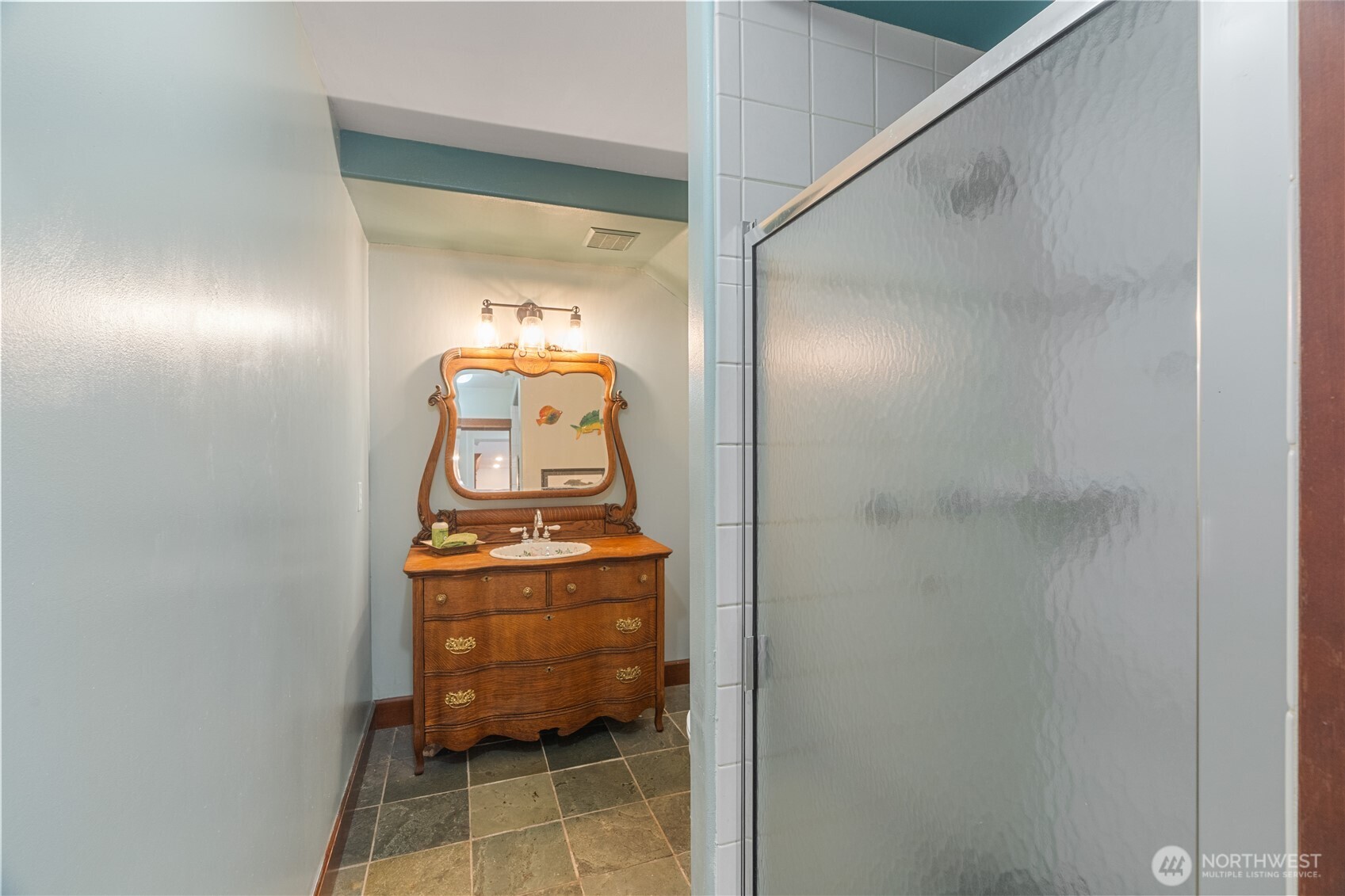 404 W Marcy Avenue Property Photo 17