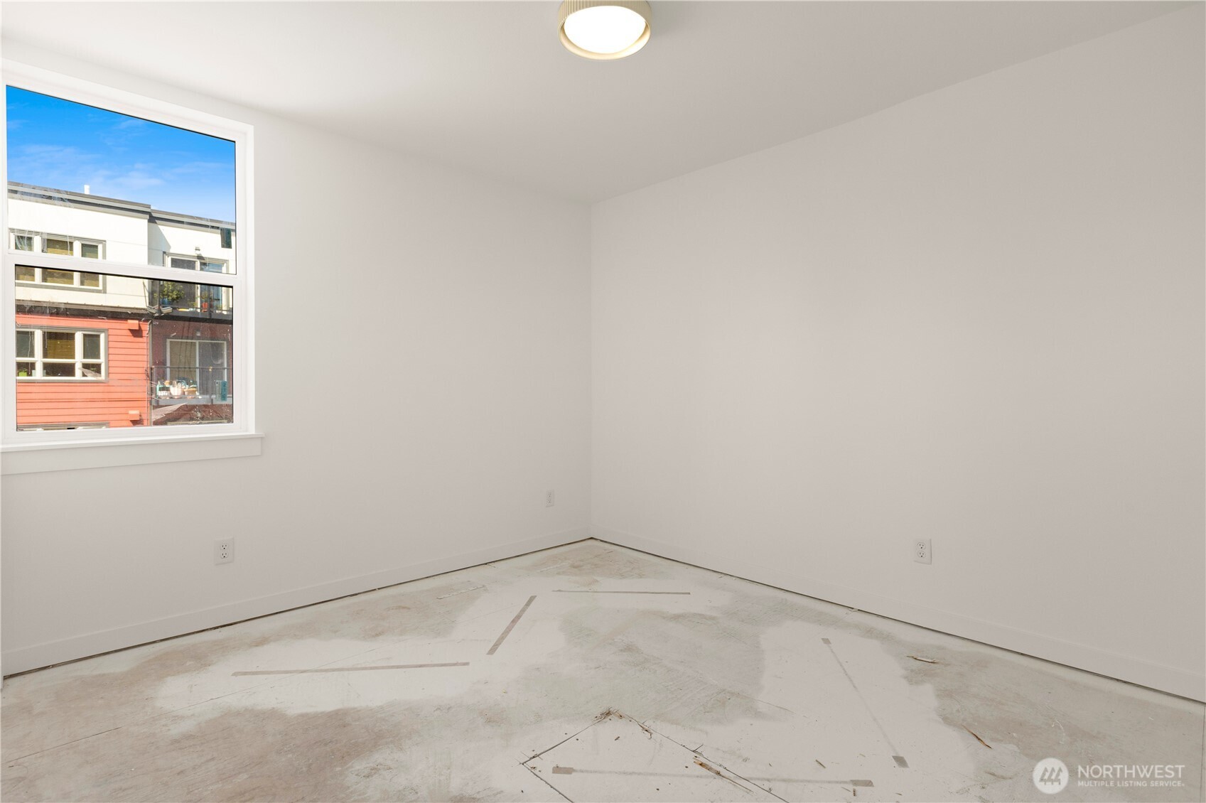 6544 D Latona Avenue Property Photo 6