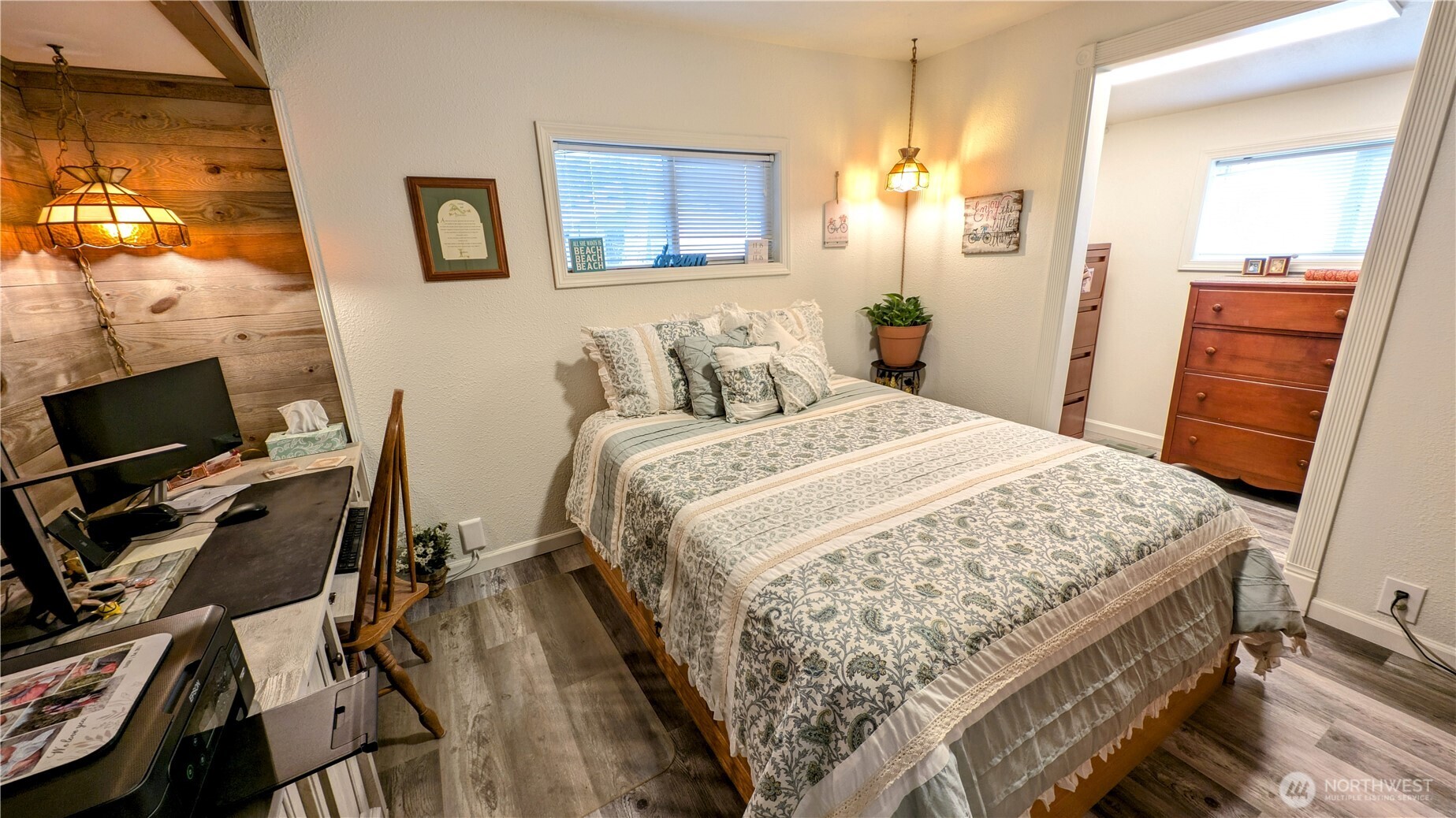 1215 273rd Place Property Photo 17