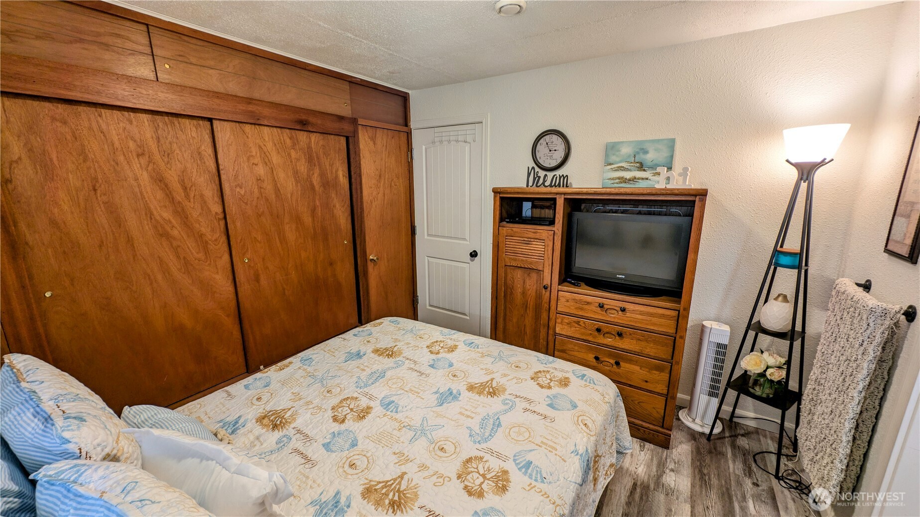 1215 273rd Place Property Photo 28