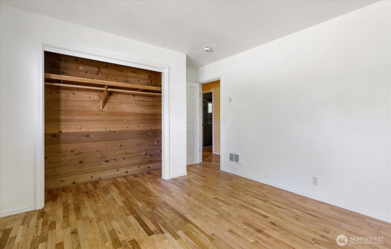 867 Walker Avenue Property Photo 17