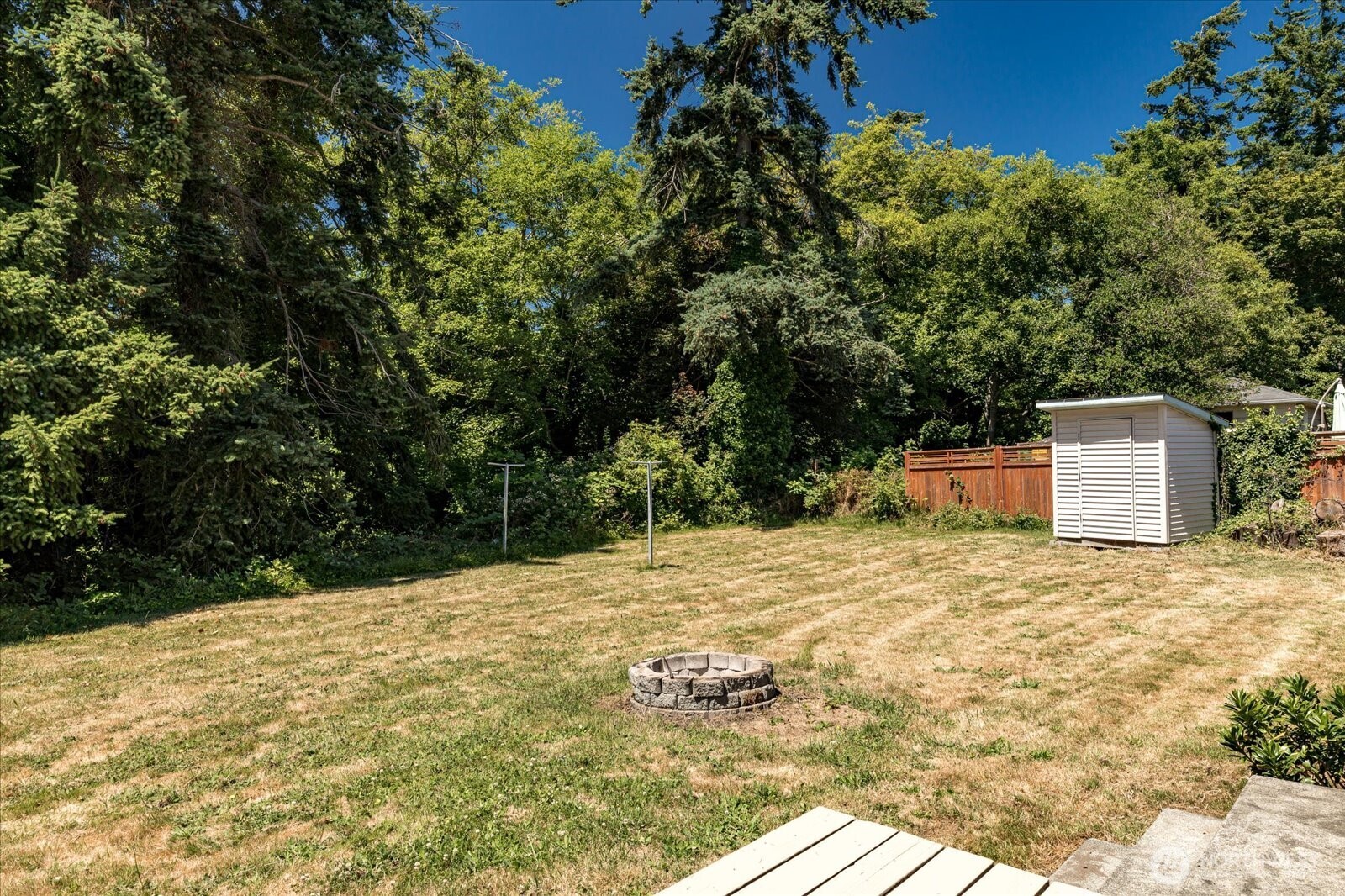 867 Walker Avenue Property Photo 25