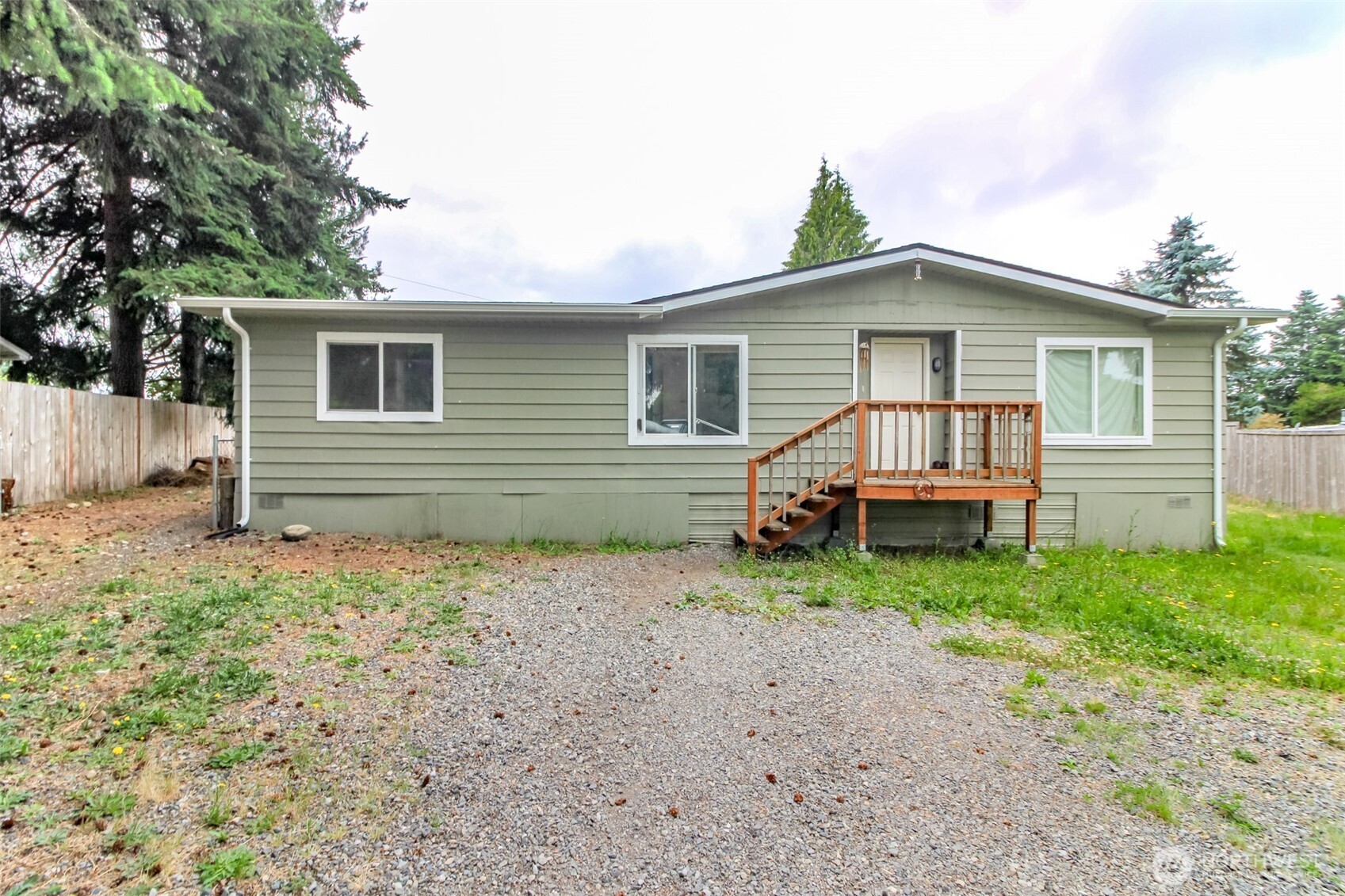 8715 Whitewood Loop Property Photo 1