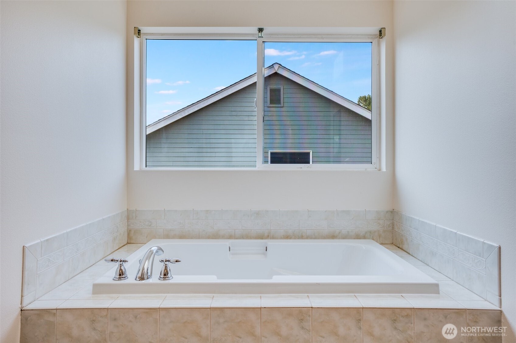 807 Williams Street Property Photo 17
