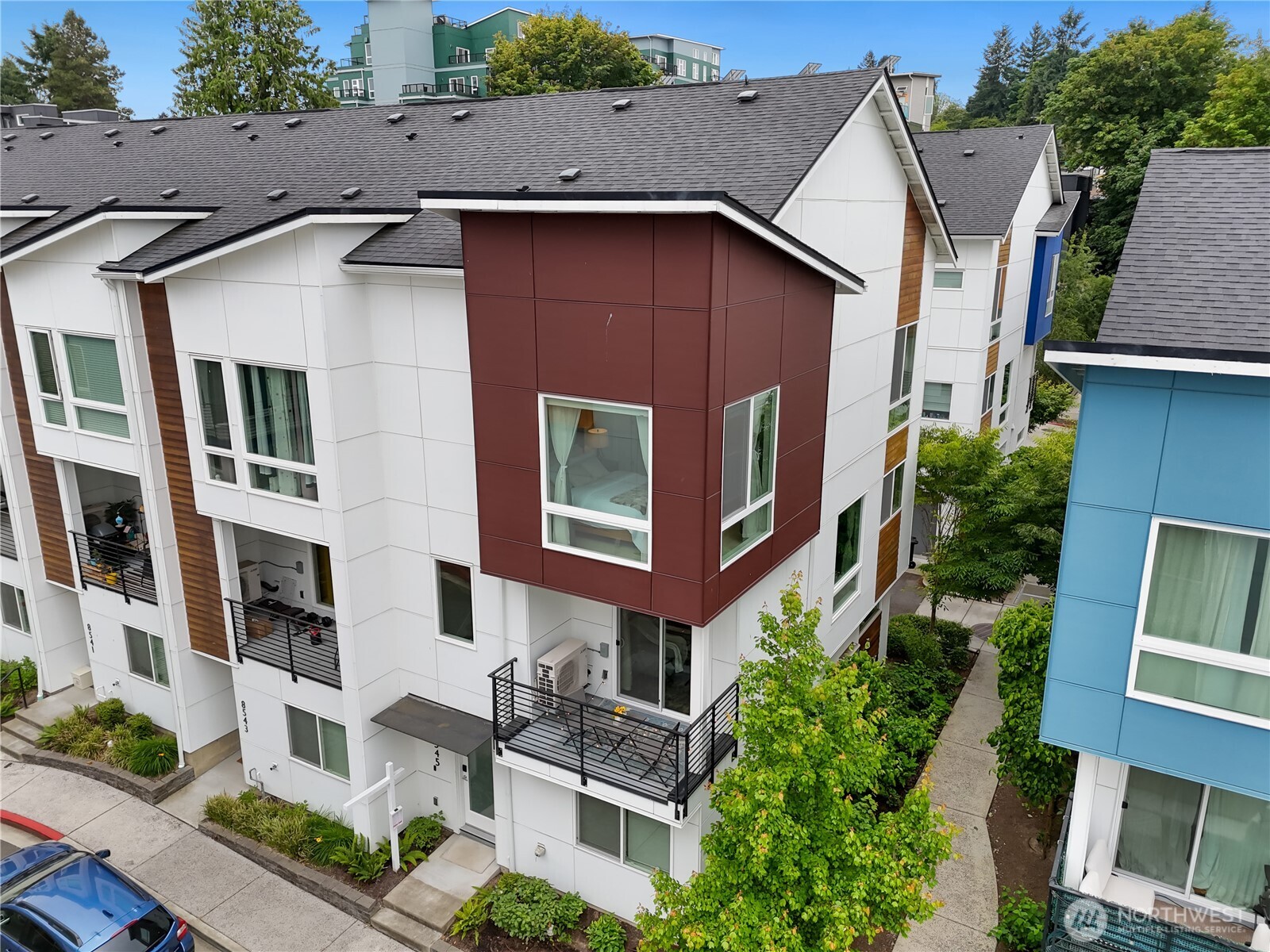 8545 22nd Place Property Photo 1