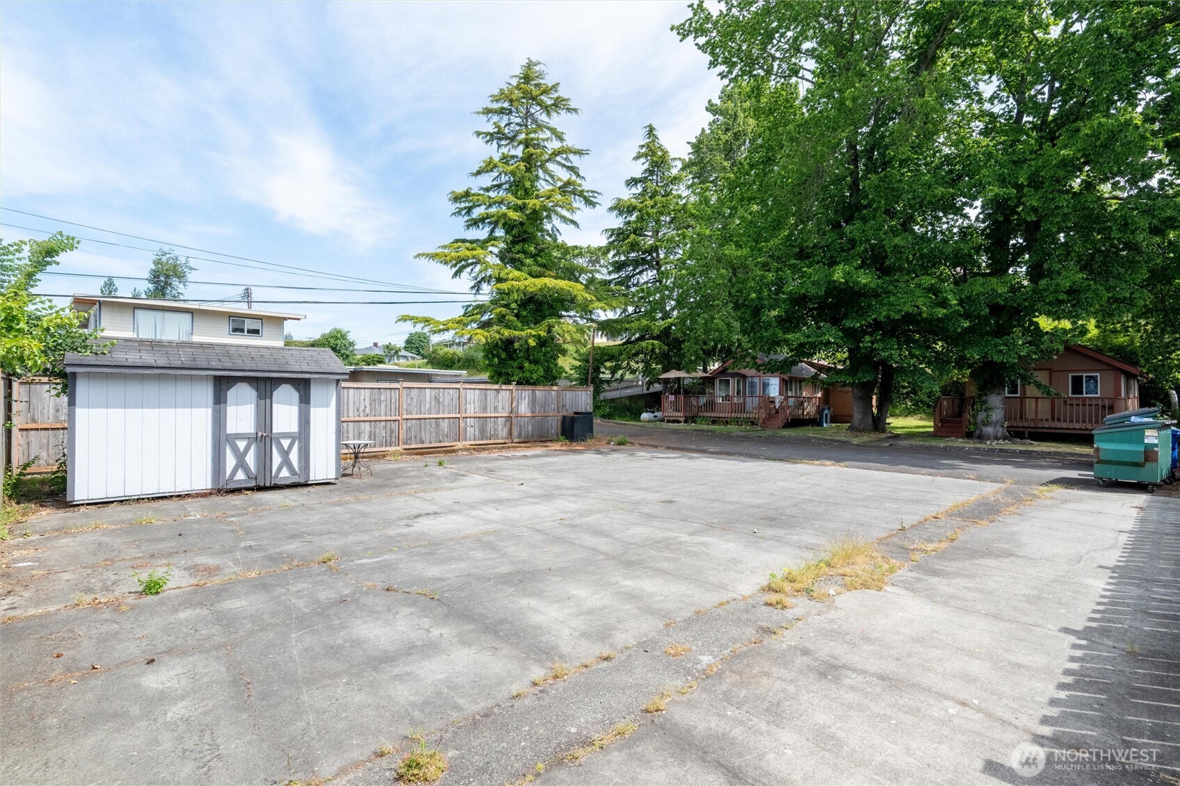 8036 Birch Bay Drive Property Photo 9