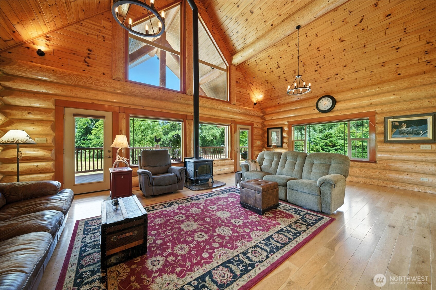 1025 Orchard Street Property Photo 6