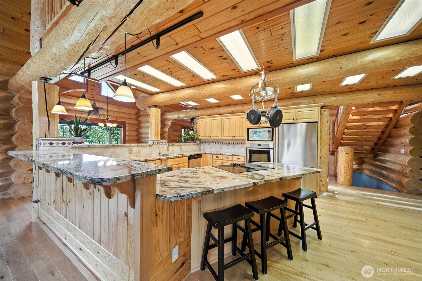1025 Orchard Street Property Photo 10
