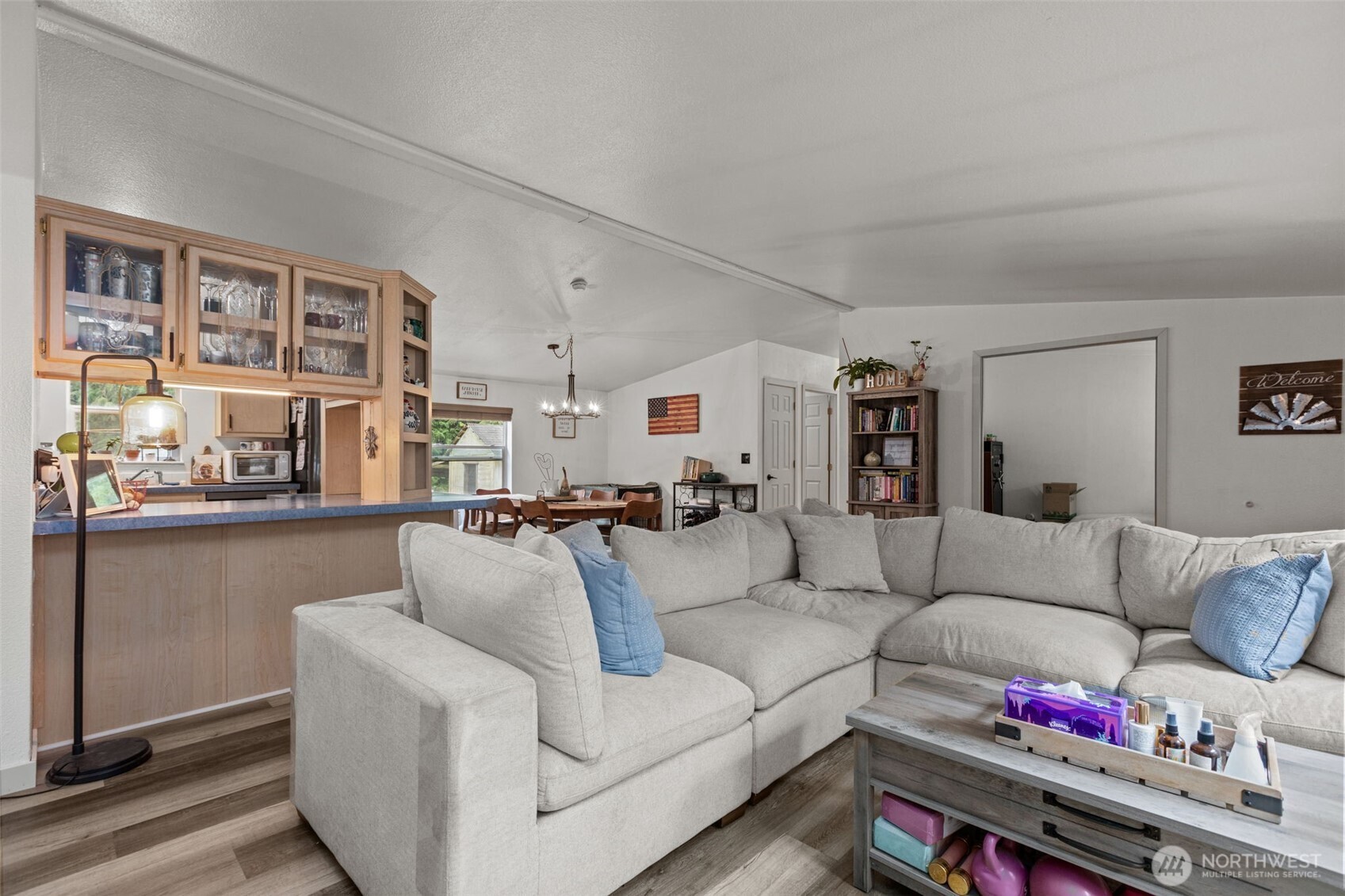 13294 Dogwood Avenue Property Photo 3
